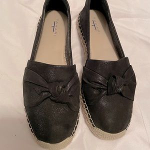 Tahari Espadrilles